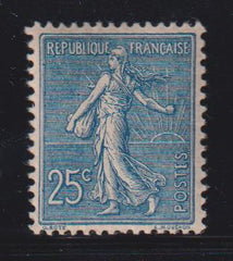 France #141 Mint\NH XF