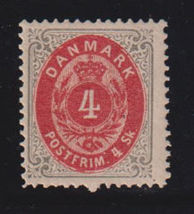 Denmark #18 Hinged F