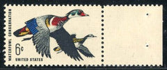 US 1362b VF NH Red and Dark Blue Omitted cv 400.00