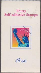 US BK260a Booklet 30 Stamp Booklet with 5 num 3122 Eg P num V1111