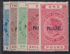 British Area N- Z - Nive #30-4 Mint\LH F