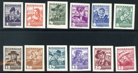 Austria 354 - 365 VF - XF NH Imperfs, Costume set