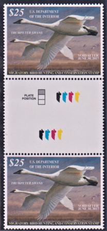 US RW83 VF NH Vertical Gutter Pair - Rare!