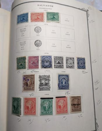 Nicaragua, Panama, El Salvador 1867-1964 Mint and Used Collection in Scott Binder