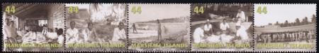 US 1002 Trust Territories Marshall Islands NH VF Culture Strip