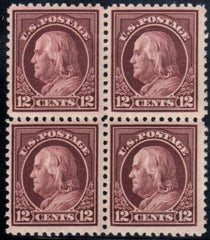 US 512 Washington / Franklin F-VF Mint NH Pristine Block