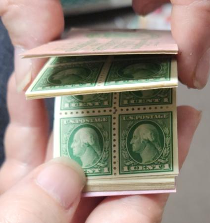 US Booklets BK48 Very nice condition, no creases on covers many vf panes, partial inspectors stamp on IBC 16 panes of #462a Cat Value $500