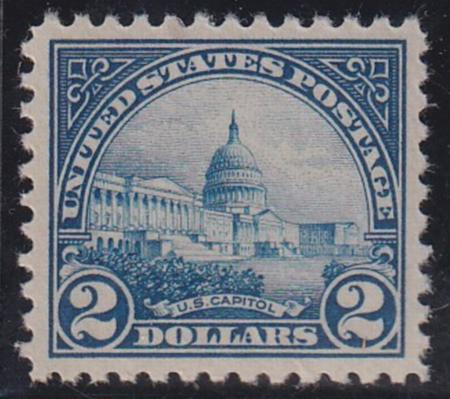 US Modern after Scott 547 (1920-on) #572 MINT XF Pristine! Cat Value  $180
