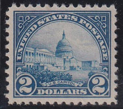 US Modern after Scott 547 (1920-on) #572 MINT XF Pristine! Cat Value  $180