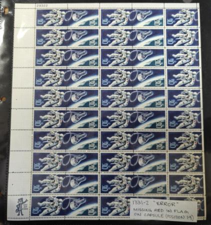 US Modern #1331-32 NH VF 5c space Twins plate 29+322, Upper left 19 Red stripes of capsule flag omitted. Full place of 50, Fresh Cat Value: $Cat 275 as block of 9 plus 17 pairs