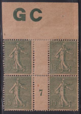 France #YV130c Hinged F #7 millesime pair, manchette GC Cat Value: $77/70.00