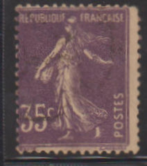 France #YV142 Used AVE Type II Cat Value: $33/E30.00