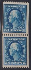 US Washington - Franklin #351 Hinged Mint F - VF Vertical Paste-up pair Cat Value: $400++