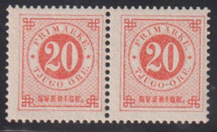 Sweden #33 LH Mint F - VF Exceptional pair Cat Value: $550