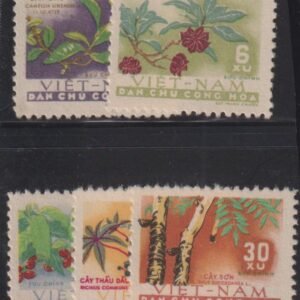 Countries N - Z - Vietnam #119-20 Mint