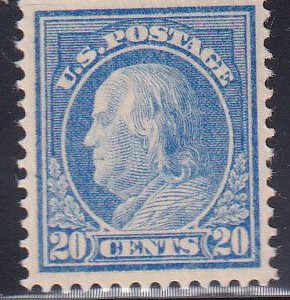 US Washington - Franklin #419 MintNH