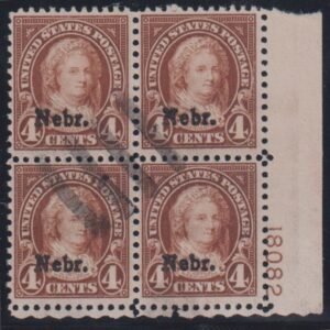 US Modern #673 Hinged VF