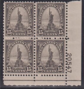 US Modern #696 Mint NH VF