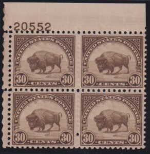 US Modern #700 Mint NH