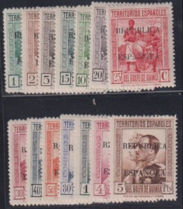Spain - Guinea #234-47 MintHinged/LH F - VF
