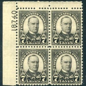 US 676 VF - XF LH/NH Plate Block, 3 stamps NH cv $325