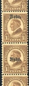 US 670 Fine LH and NH Wide Spacing Pair NH, Extra Stamps Top and Bottom cv $120
