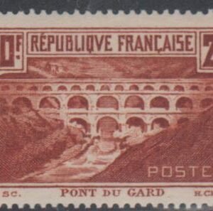 France 253 XF Mint LH Type I cv $275