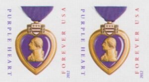 US 4704a Modern Imperf Purple Heart Pair