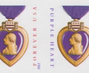 US 4704a Modern Imperf Purple Heart Pair