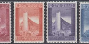 Vatican 239 - 242 NH Set