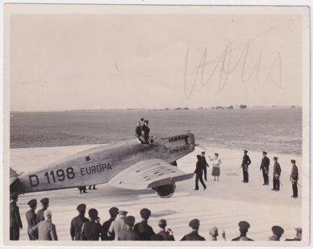 INV-21260itExt_d11d5bfd-5864-4f4f-b11a-0d3b16c3ad21 Germany 1928 Photograph Signed by Hermann Kohl, Pioneer Aviator