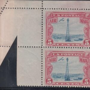 US C11 Airmails Mint NH UL Pair, Freak Corner Paperfold