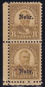 US 677var Mint AVE-F Wide Spacing Pair, Under-Priced + Scarce!