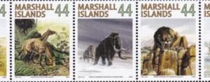 US 956 Trust Territories Marshall Islands NH VF Prehistoric Animals Strip