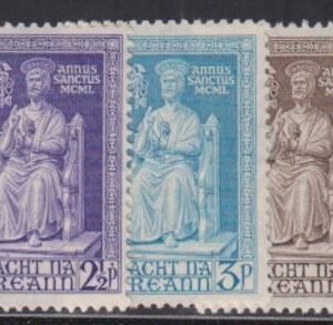 Ireland 142-43 Statue of St Peter Set