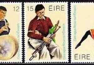 Ireland 484-86 People playing Music Set