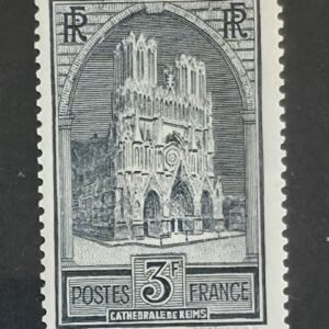 France #247 Hinged