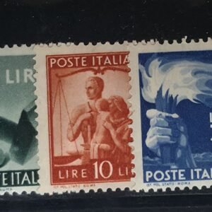 Italy and Italian Area - Italy #486-8 LH; note says 486 NH VF