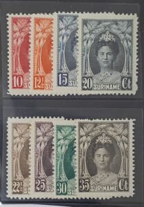 Netherlands and Dutch Colonies - Suriname #123/31 (no 127) Unused/LH Fine; VF